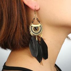Vintage plume pompon longues boucles d'oreilles en métal géométrique creux pendentif boucles d'oreilles bijoux ethniques - Newchic - Modalova