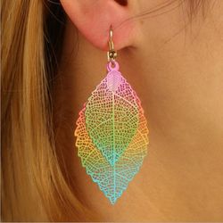 Boucles d'oreilles pendentif feuille double couche vintage Colorful boucles d'oreilles plante creuse dégradé bijoux chic - Newchic - Modalova