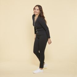 Promo : Tee-shirt col V et couture centrale avec perles fantaisie - Noir - 3 SUISSES - Modalova