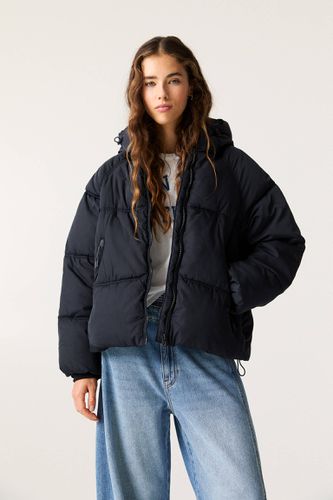 Veste Matelassée À Capuche - Pull&Bear - Modalova