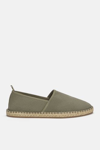 Espadrilles En Jute - Pull&Bear - Modalova