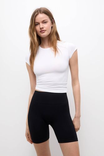 Cycliste Sans Coutures Maille Côtelée - Pull&Bear - Modalova