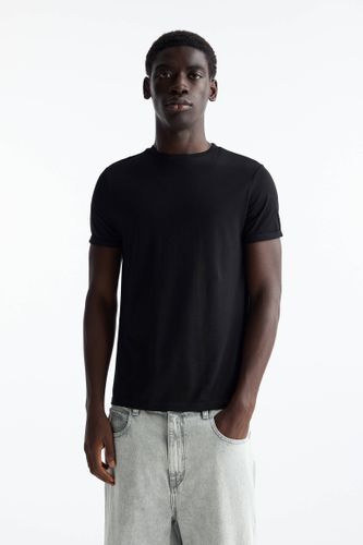 T-Shirt Basic Muscle Fit - Pull&Bear - Modalova