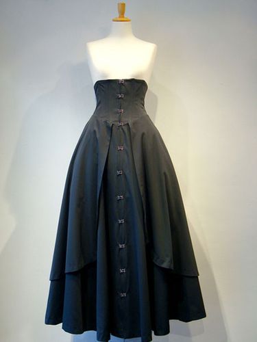 Gothique Lolita SK Coton Layered Ruffle Pliss Lace Up Jupe Lolita Noire Dguisements Halloween - Milanoo - Modalova