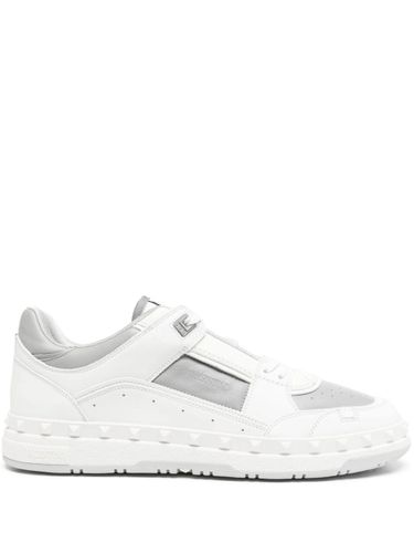 Valentino Garavani Leather Sneakers - Valentino Garavani - Modalova