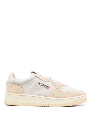 AUTRY Medalist Low Suede Sneakers - AUTRY - Modalova
