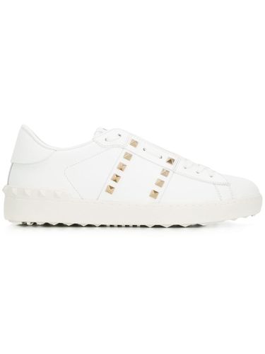 Rockstud Untitled Sneaker - Valentino Garavani - Modalova