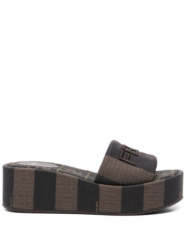 Fendi Sunshine Flatform Sandals - Fendi - Modalova