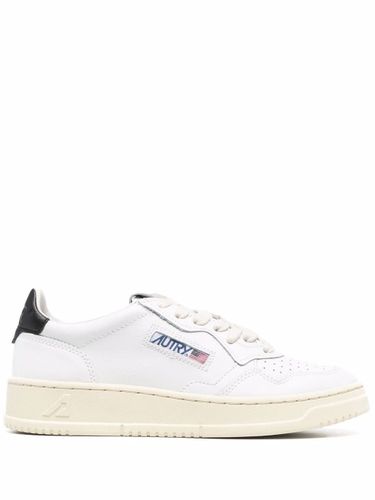 AUTRY Medialist Low Sneakers - AUTRY - Modalova
