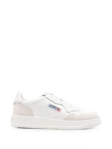 AUTRY Medialist Low Sneakers - AUTRY - Modalova