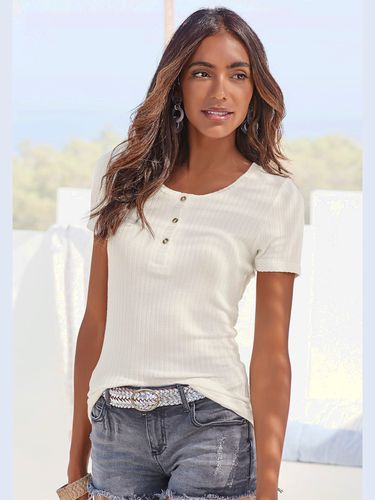 T-shirt petite patte de boutonnage avec boutons imitation corne - LASCANA - Modalova