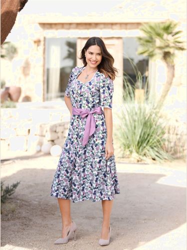 Robe traditionnelle manches bouffantes discrètes - Witt - Modalova