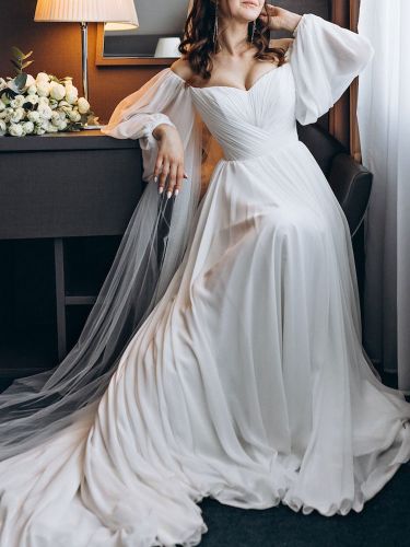 Robe de mariée simple robe de mariage col en coeur manche longue à traîne - milanoo.com - Modalova