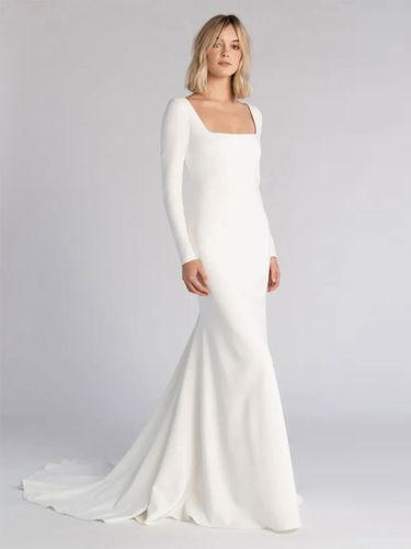 Robe de mariée simple 2026 en satin col carré zip sur dos à petite traîne - milanoo.com - Modalova