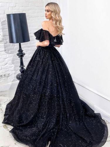 Robes de mariée gothiques A-ligne sans manches en dentelle avec train Robe de mariée Personnalisation gratuite - milanoo.com - Modalova