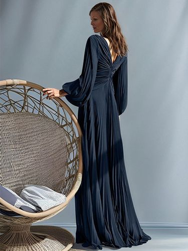 Robe de soirée pour mère de la mariée col en v manches longues ligne a plissée longueur au sol robes d\'invitées pour mariage - milanoo.com - Modalova
