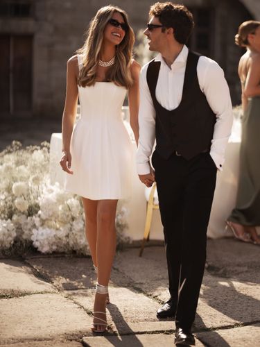 Robe de mariée courte mini col carré sans manches taille naturelle en satin - milanoo.com - Modalova