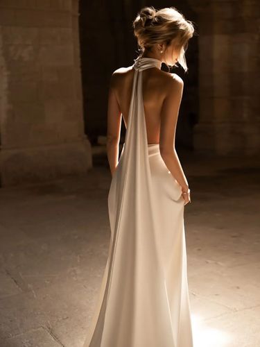 Robe de mariée simple sirène col en V sans manches - milanoo.com - Modalova