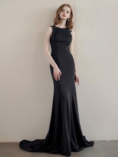 Robes de mariée sirène sans manches en dentelle crêpe extensible avec robe de mariée train - milanoo.com - Modalova