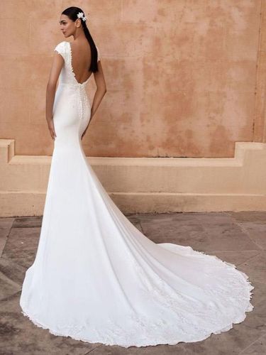 Robe de mariée sirène col bateau manche courte dos nu décoré des boutons - milanoo.com - Modalova