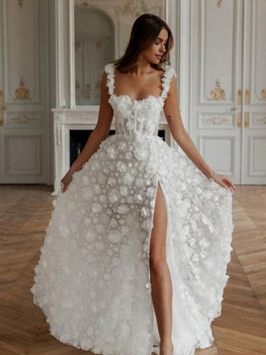 Robe de mariée trapèze sans manches avec décolleté en dentelle - milanoo.com - Modalova