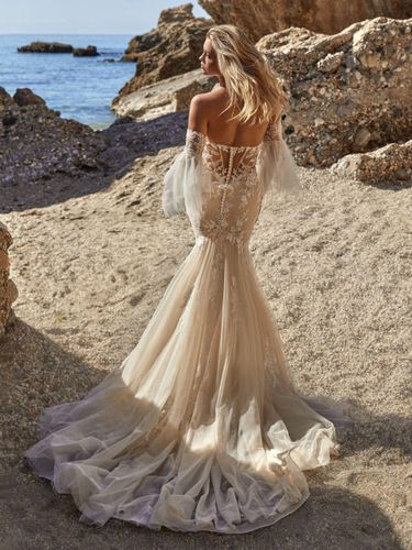 Robe de mariée sirène à traîne manches mi-longues et sequins décolleté cœur - milanoo.com - Modalova
