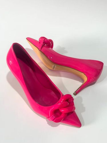 Escarpins à talons hautss bout pointu détail chaîne chaussures de soirée à enfiler - milanoo.com - Modalova