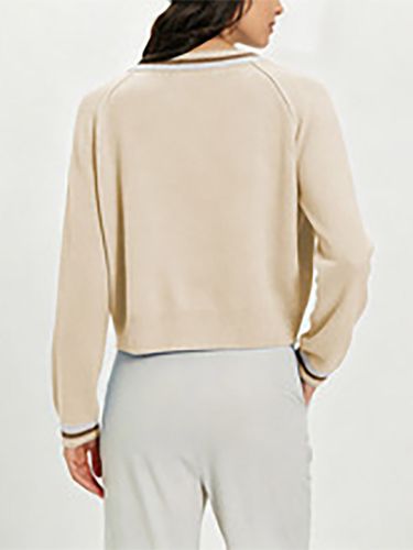 Gilet en maille courte à col V finitions contrastées manches raglan et boutons - milanoo.com - Modalova