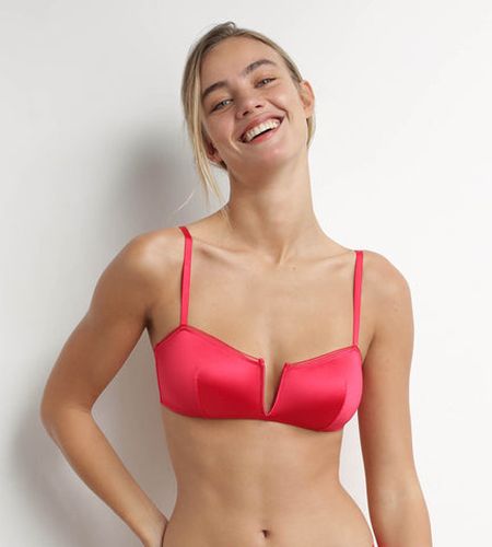 Soutien-gorge bandeau à armatures microfibre satinée Chéri - DIM - Modalova