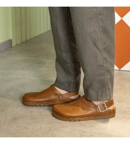 Unisex. 120241123003_023 Sabots en cuir 2024 Kassel marron (37), Plat, Boucle, Casuel - ART - Modalova