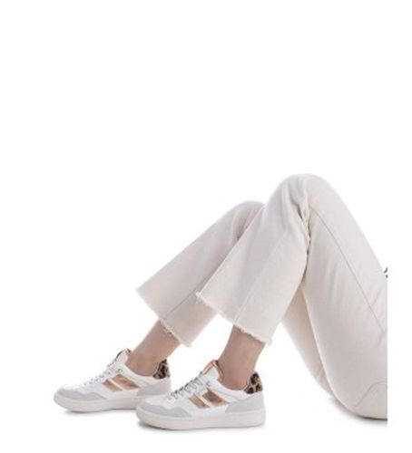 BLANCO Baskets 145207 (37), Tissu, Plat, Lacets, Casuel - XTI - Modalova