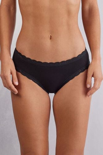 Cotton and Lace Panties Woman Black - Intimissimi - Modalova