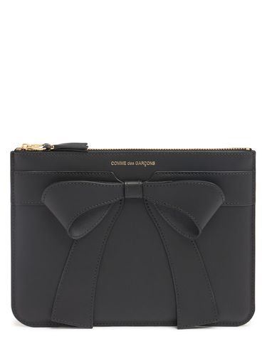 Portefeuille Zippé En Cuir Big Bow - COMME DES GARÇONS WALLET - Modalova