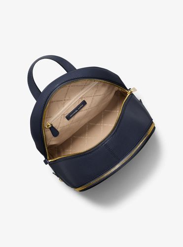 MK Sac à dos Rhea de taille moyenne en cuir grainé - Michael Kors - Michael Kors Outlet - Modalova