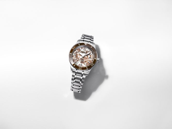 Iced Sea Automatic Date 0 Oxygen Limited Edition - 700 Pièces - Acier - Céramique - MB137211 - Montre - MONTBLANC - Modalova