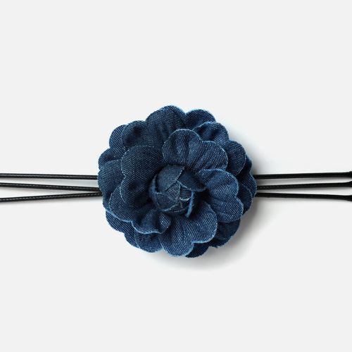 Minervina Collier chocker avec fleur en denim - Misako - Modalova