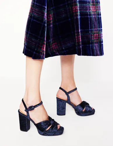 Chaussures compensées avec devant torsadé- Marine - Boden - Modalova