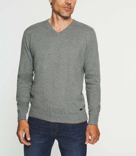 Pull col V en coton-cachemire gris chiné BRENT - IZAC - Modalova