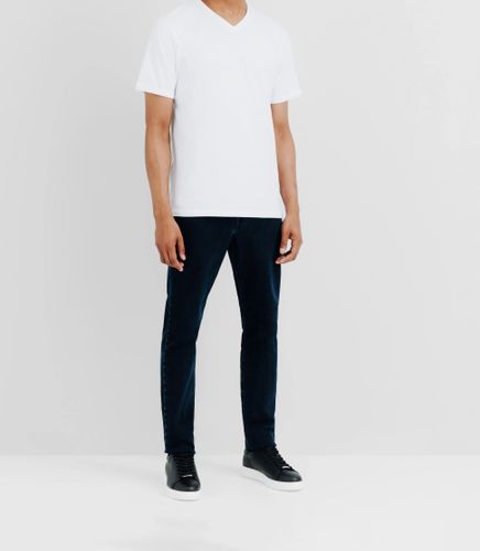 IZAC - T-shirt col V blanc - IZAC - Modalova