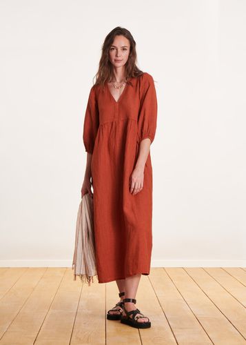 Robe longue cognac en lin - La Fée Maraboutée - Modalova