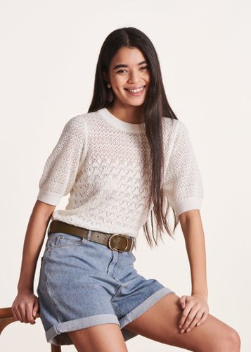 Pull écru manches courtes en maille pointelle - La Fée Maraboutée - Modalova