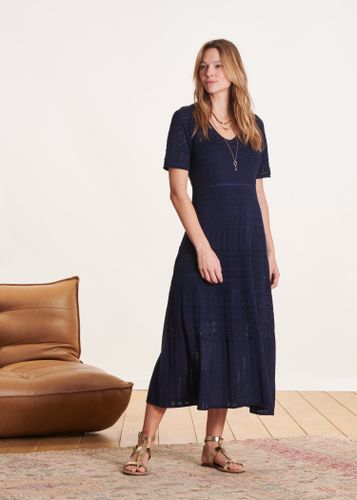Robe longue bleu marine en maille pointelle manches courtes - La Fée Maraboutée - Modalova