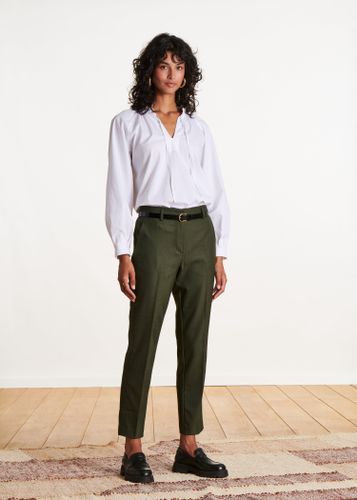 Pantalon cigarette 7/8ème kaki - La Fée Maraboutée - Modalova