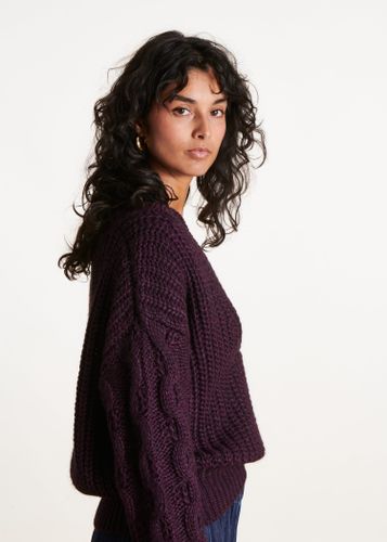 Pull violet ample col V - La Fée Maraboutée - Modalova