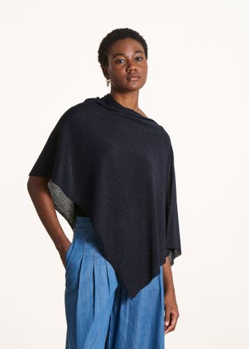 Pull cape en maille fine irisée bleu - La Fée Maraboutée - Modalova