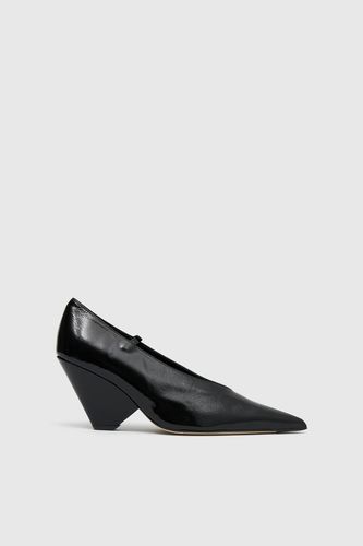 Rhys Patent Pump - CAMILLA AND MARC - Modalova