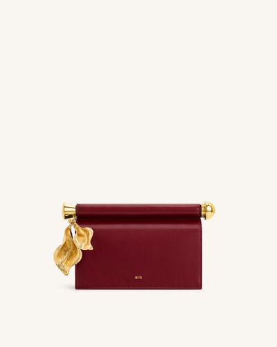 Pochette Holly ornée d'un pendentif en métal - Bordeaux - JW PEI - Modalova