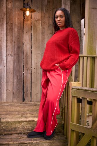 Pull En Maille Rouge Essentiel Size 46-48 - Yours - Modalova