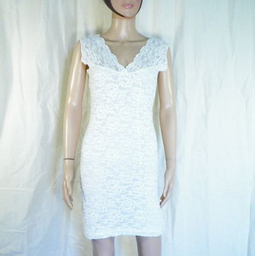 Robe Blanche FAUST Taille Estimée S - Label Emmaus - Modalova