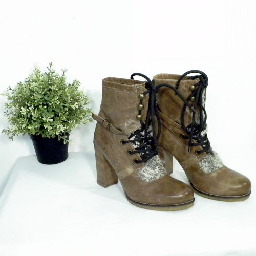 Bottine en Cuir Taille 37 - non renseigne - Modalova